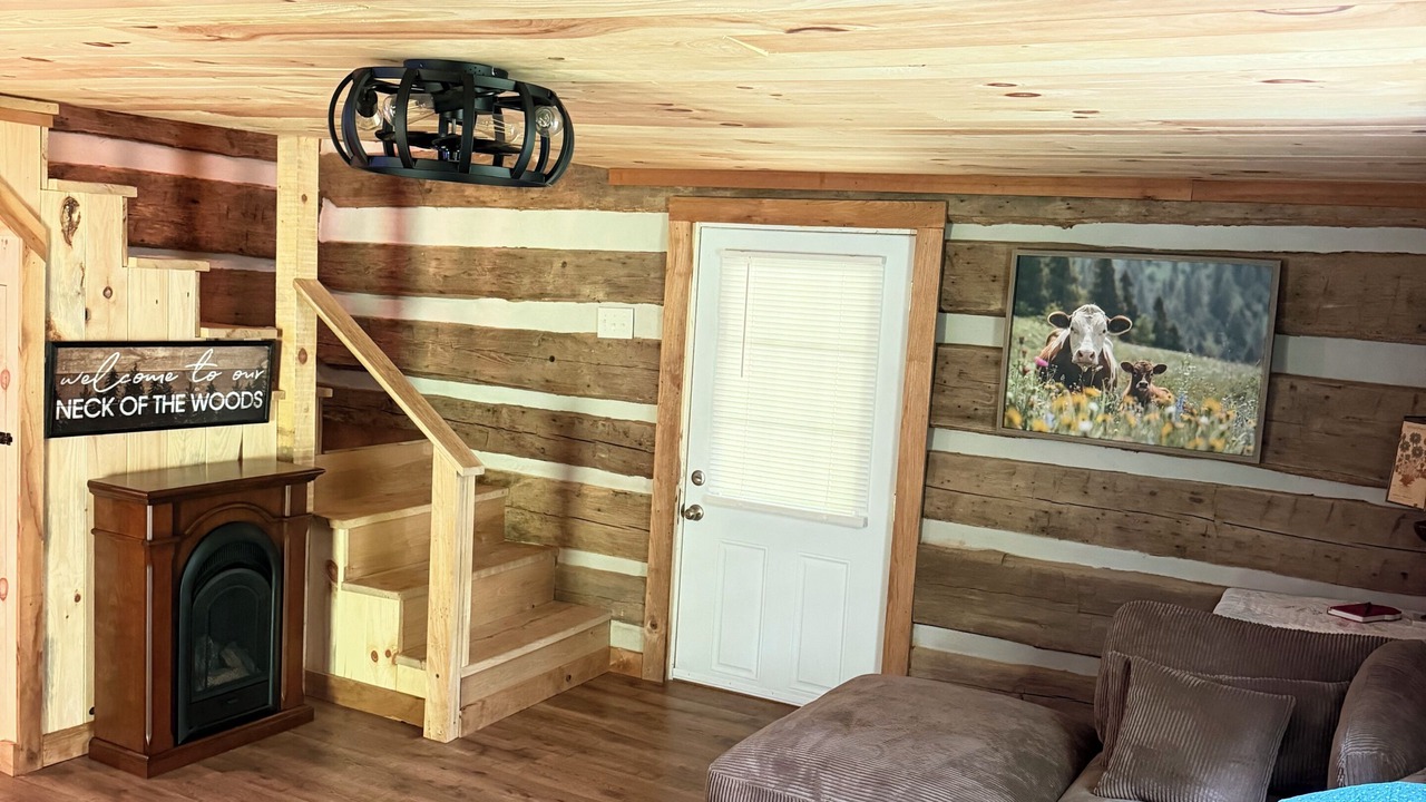 Photo of Livingroom in Lindside