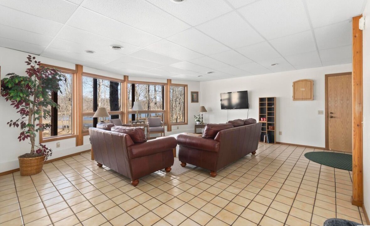 Photo of Livingroom in Benton