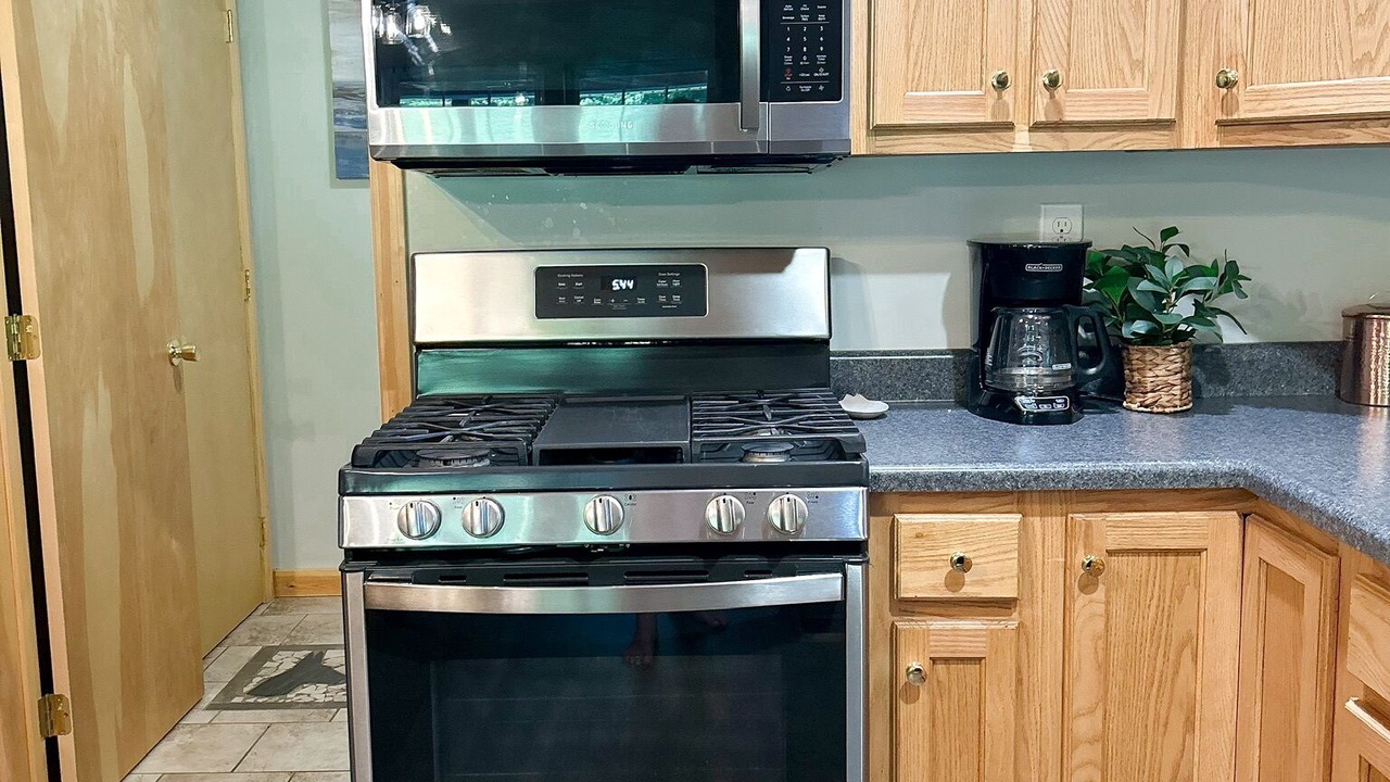 Photo of Kitchen in Reynolds Station