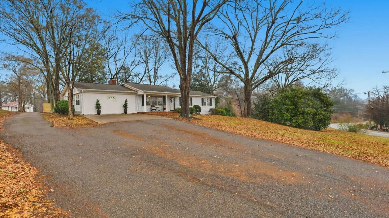Photo of Outdoor in Greer