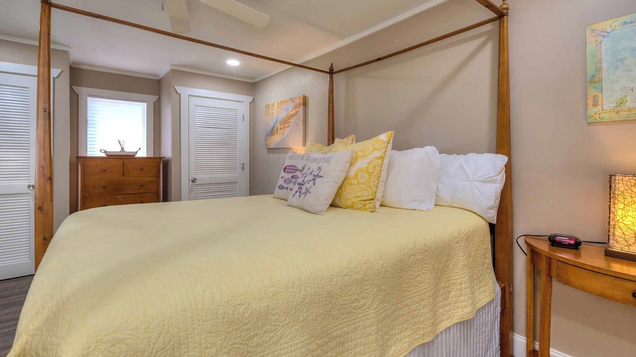 Photo of Bedroom in Supply