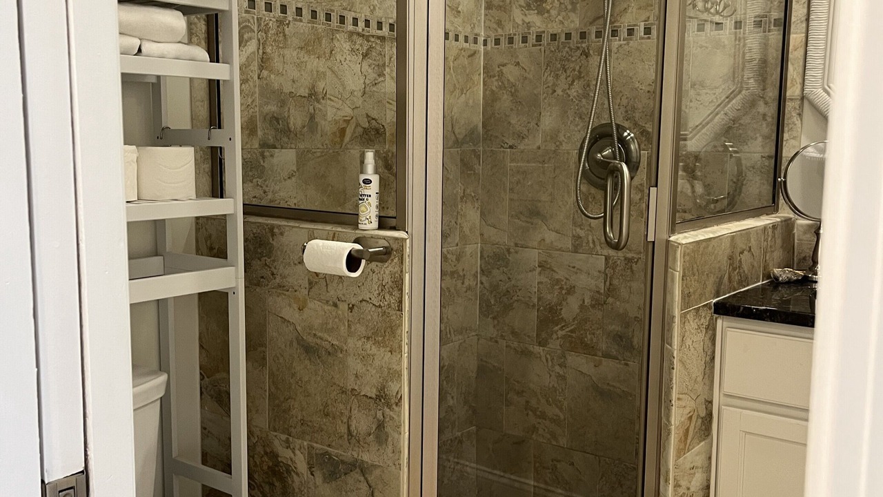 Photo of Bathroom in Ocean Isle Beach
