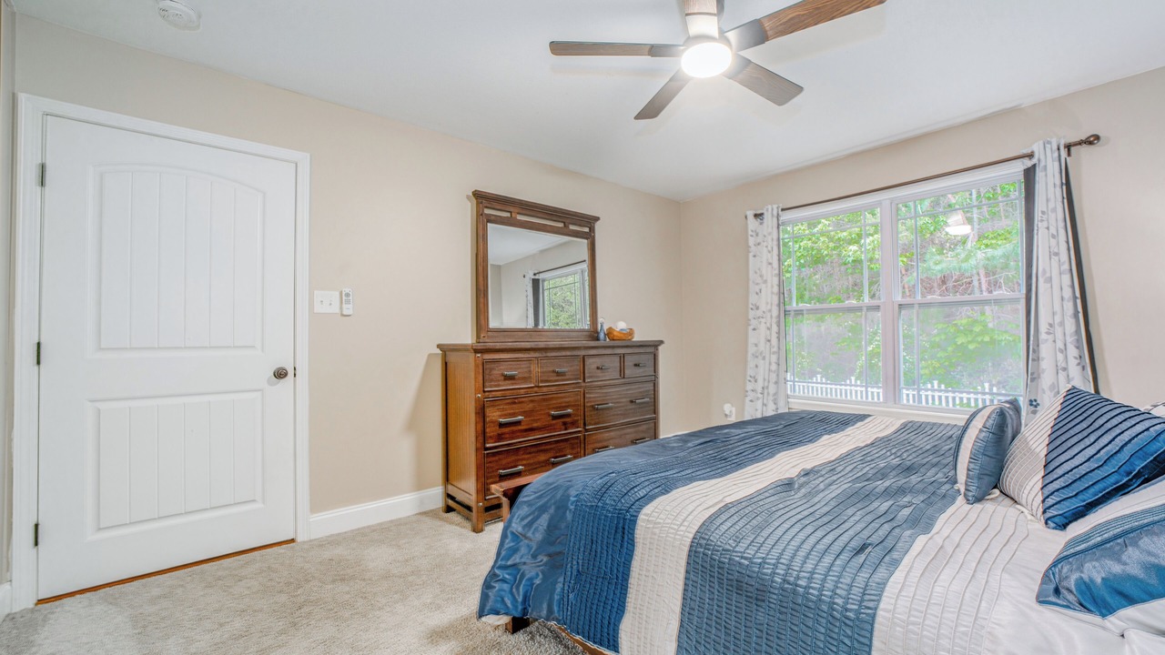 Photo of Bedroom in Powell