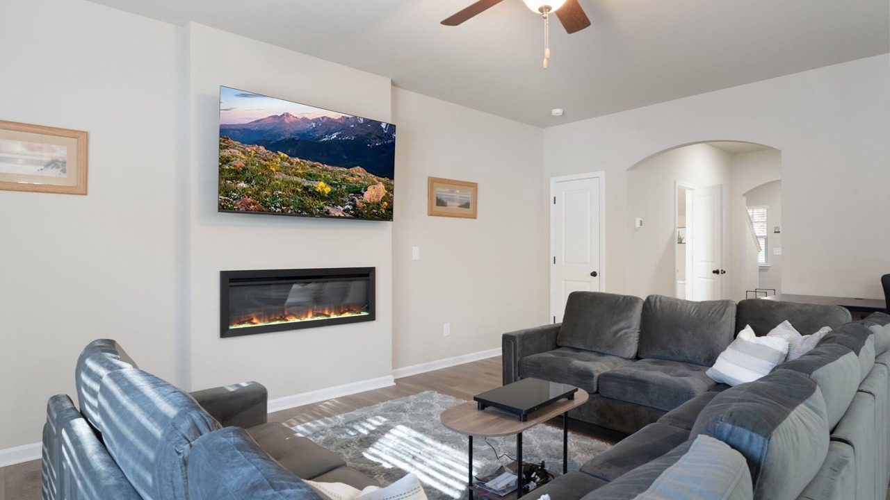 Photo of Livingroom in Harwood Lane