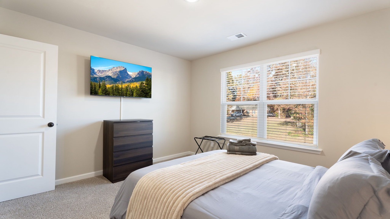 Photo of Bedroom in Harwood Lane