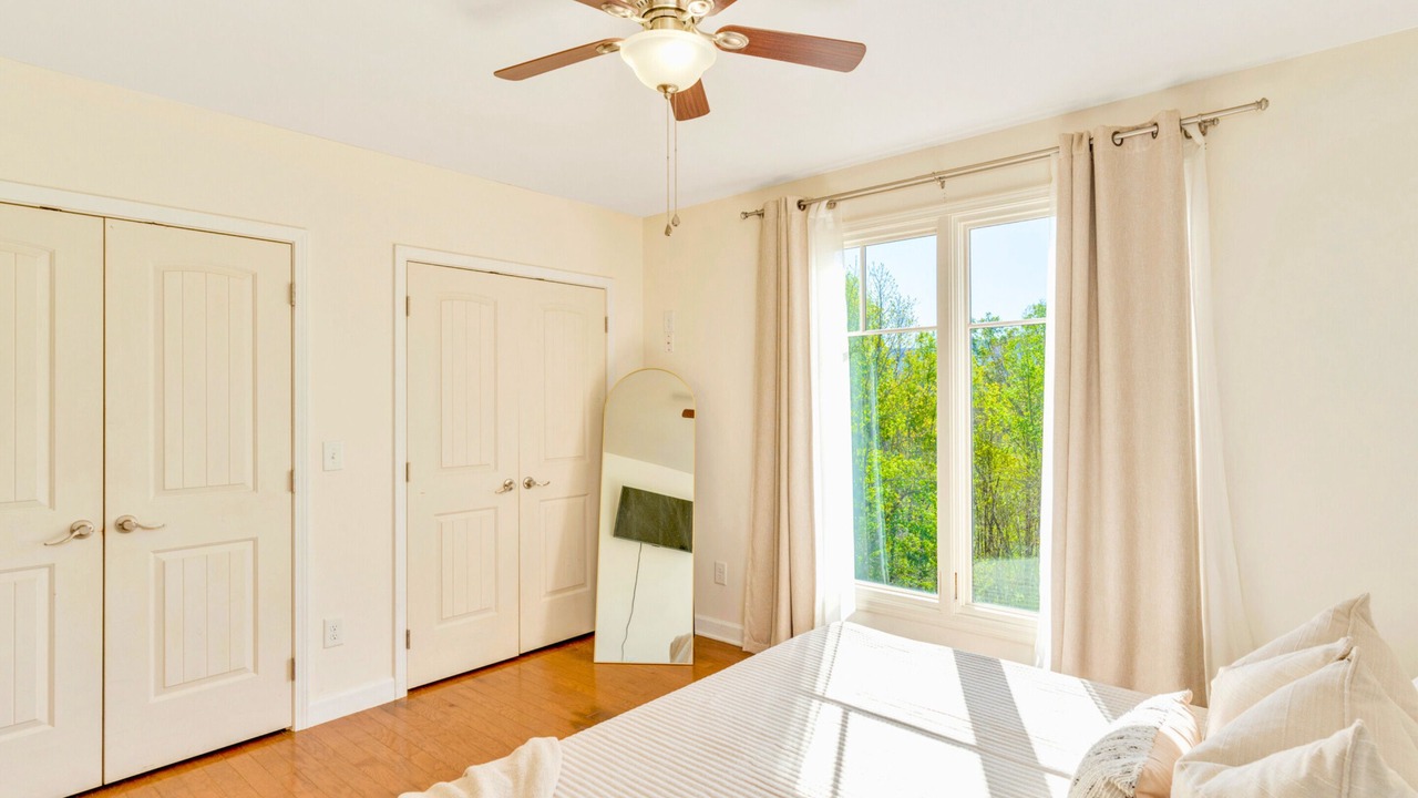 Photo of Bedroom in Trenton