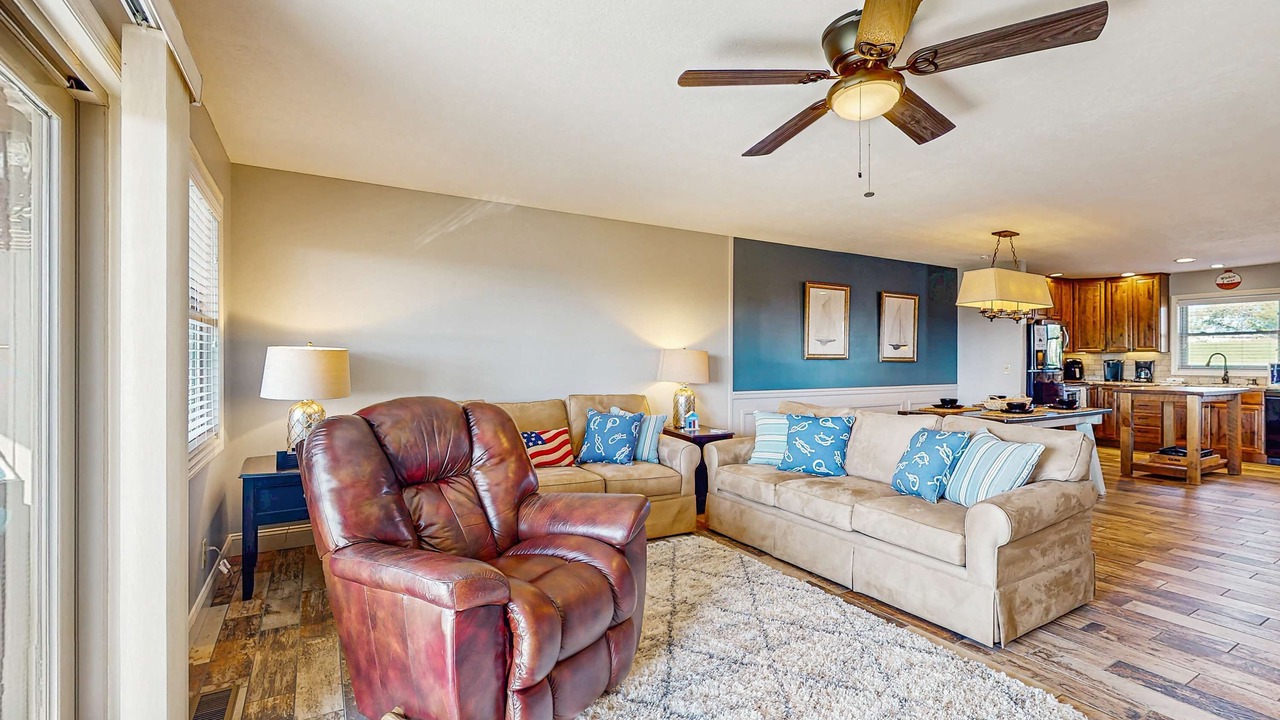 Photo of Livingroom in La Follette