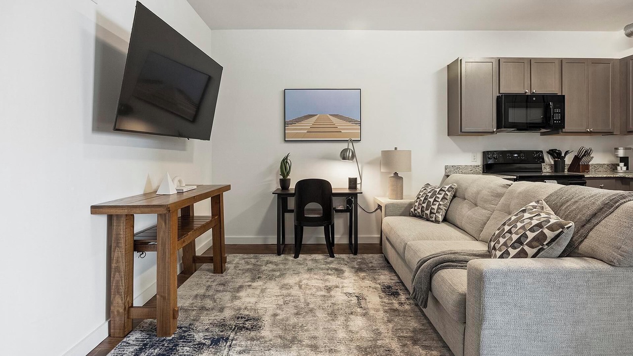 Photo of Livingroom in Church Hill