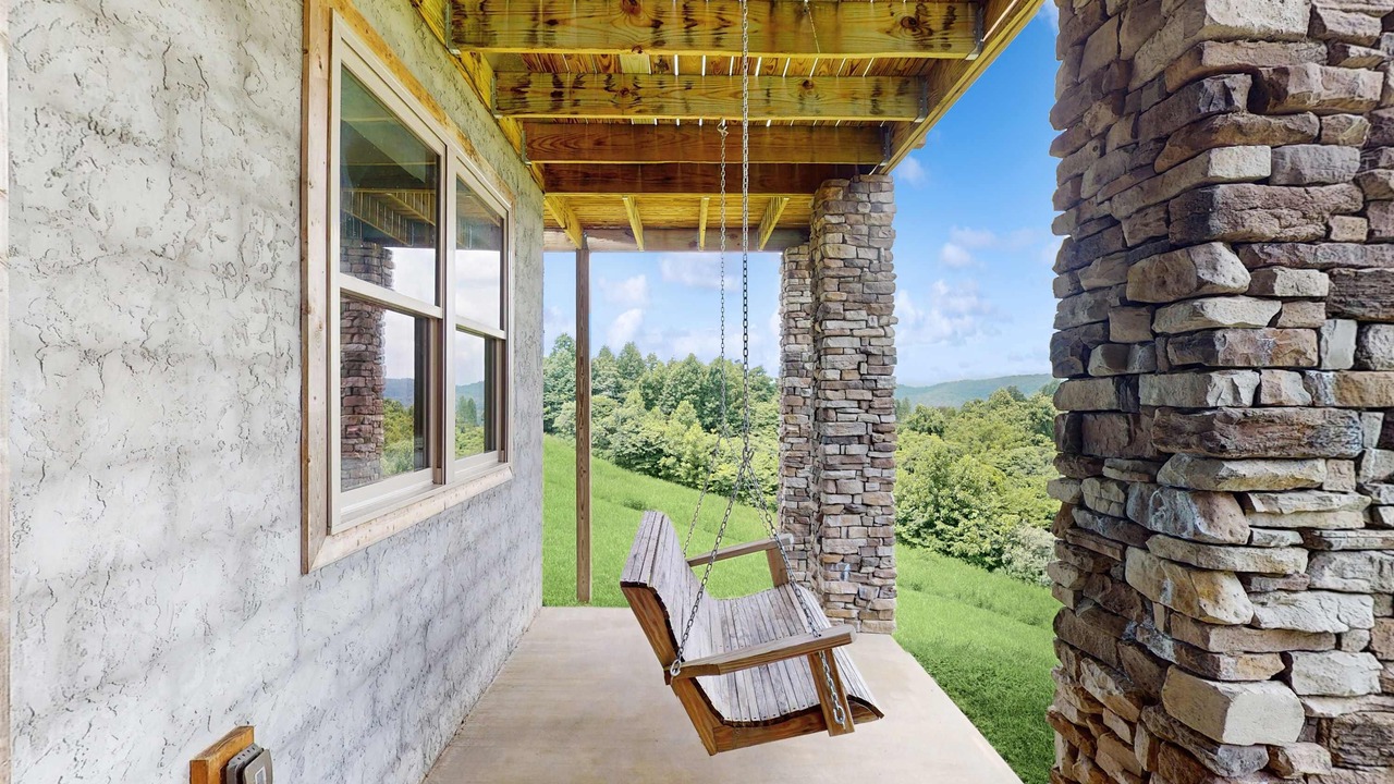 Photo of Patio Balcony in Maynardville