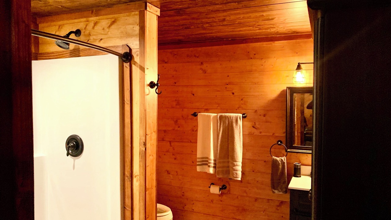 Photo of Bathroom in Cape Fear