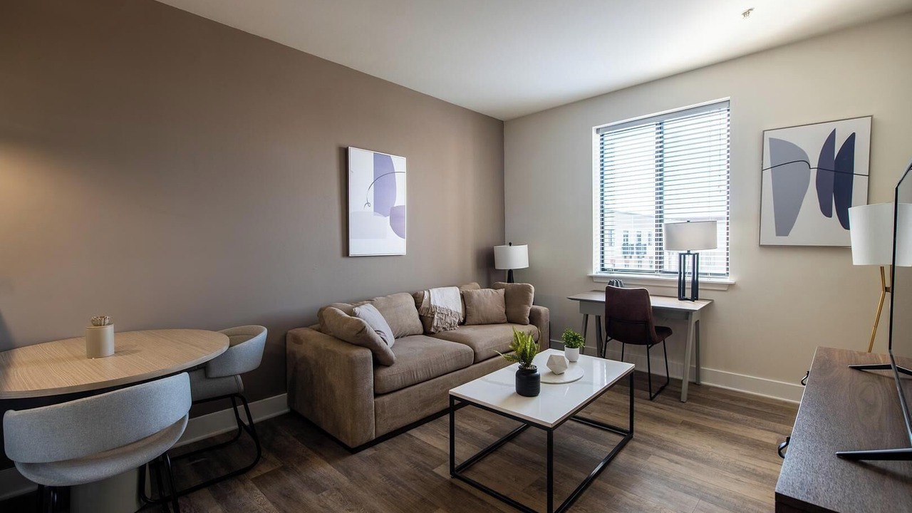 Photo of Livingroom in Church Hill