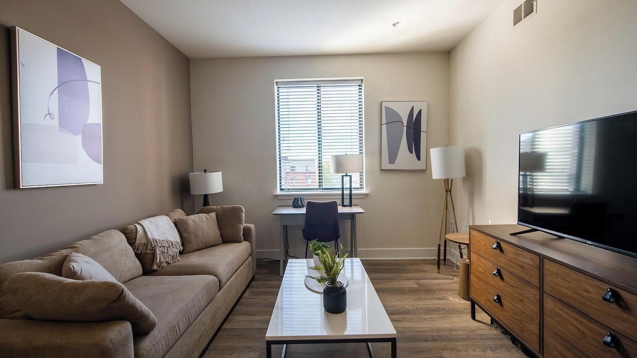 Photo of Livingroom in Church Hill