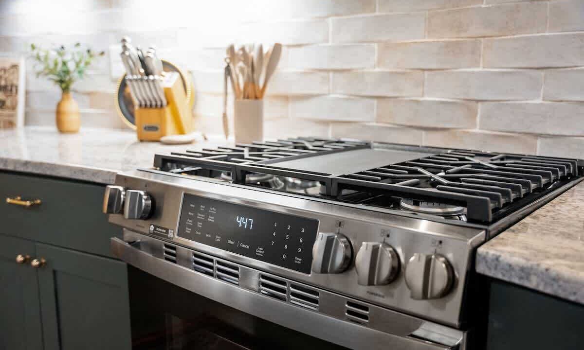 Photo of Kitchen in Lookout Valley Neighborhood Association