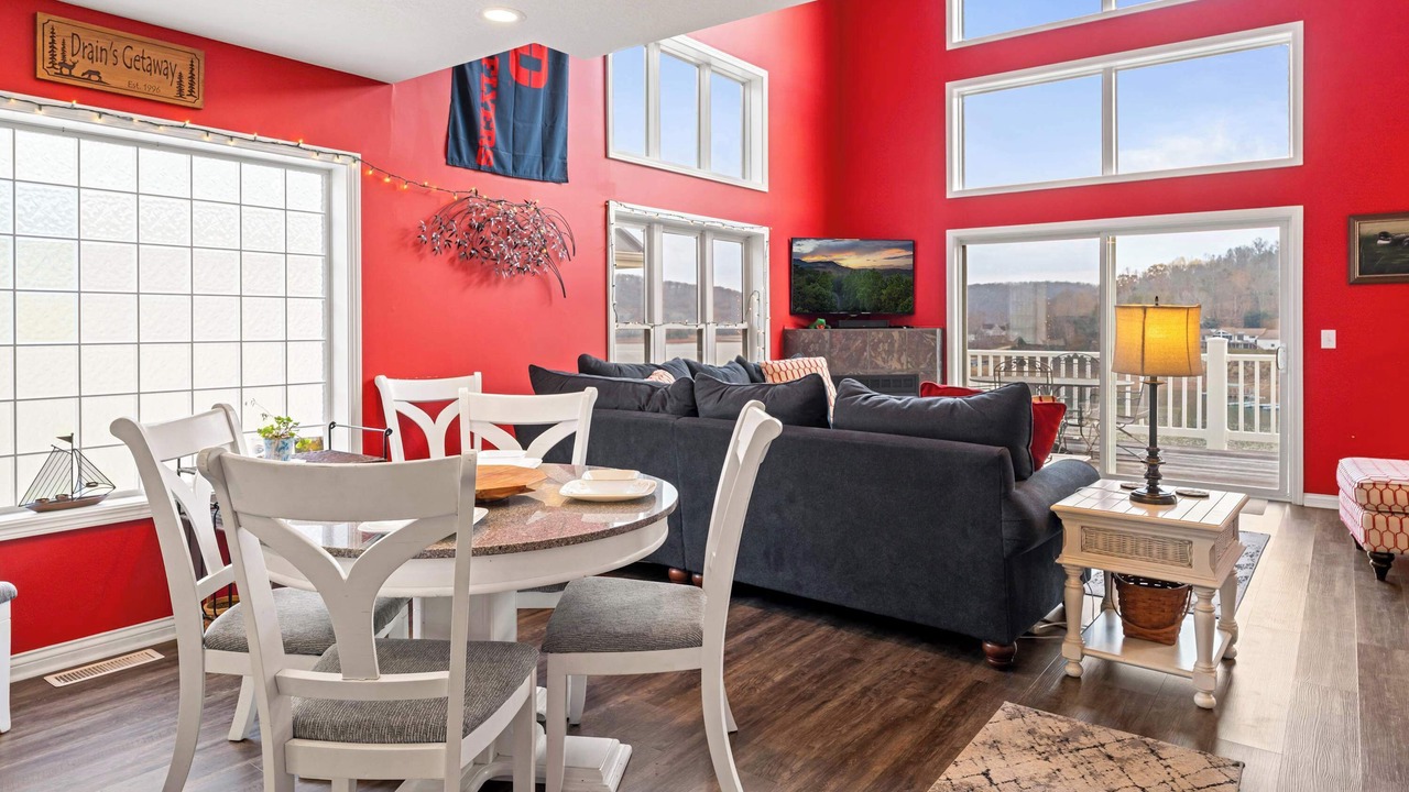 Photo of Livingroom in La Follette
