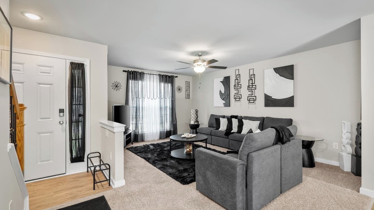 Photo of Livingroom in Sandston