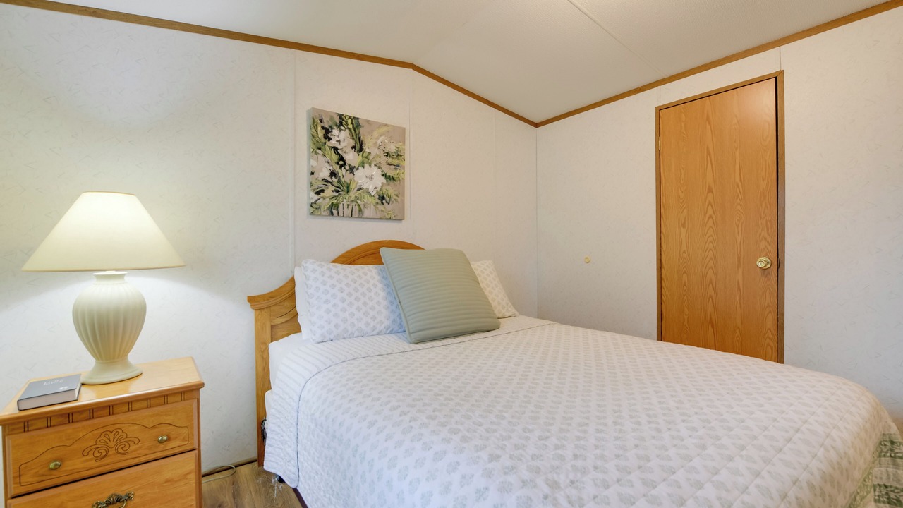 Photo of Bedroom in Waynesville