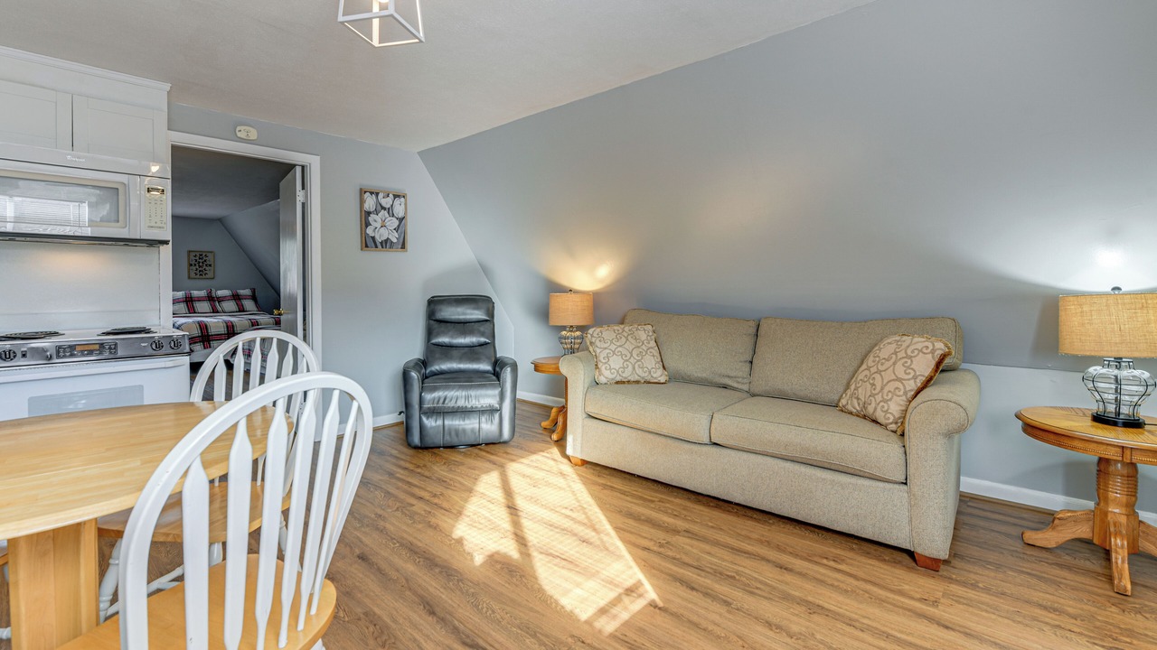 Photo of Livingroom in Waynesville