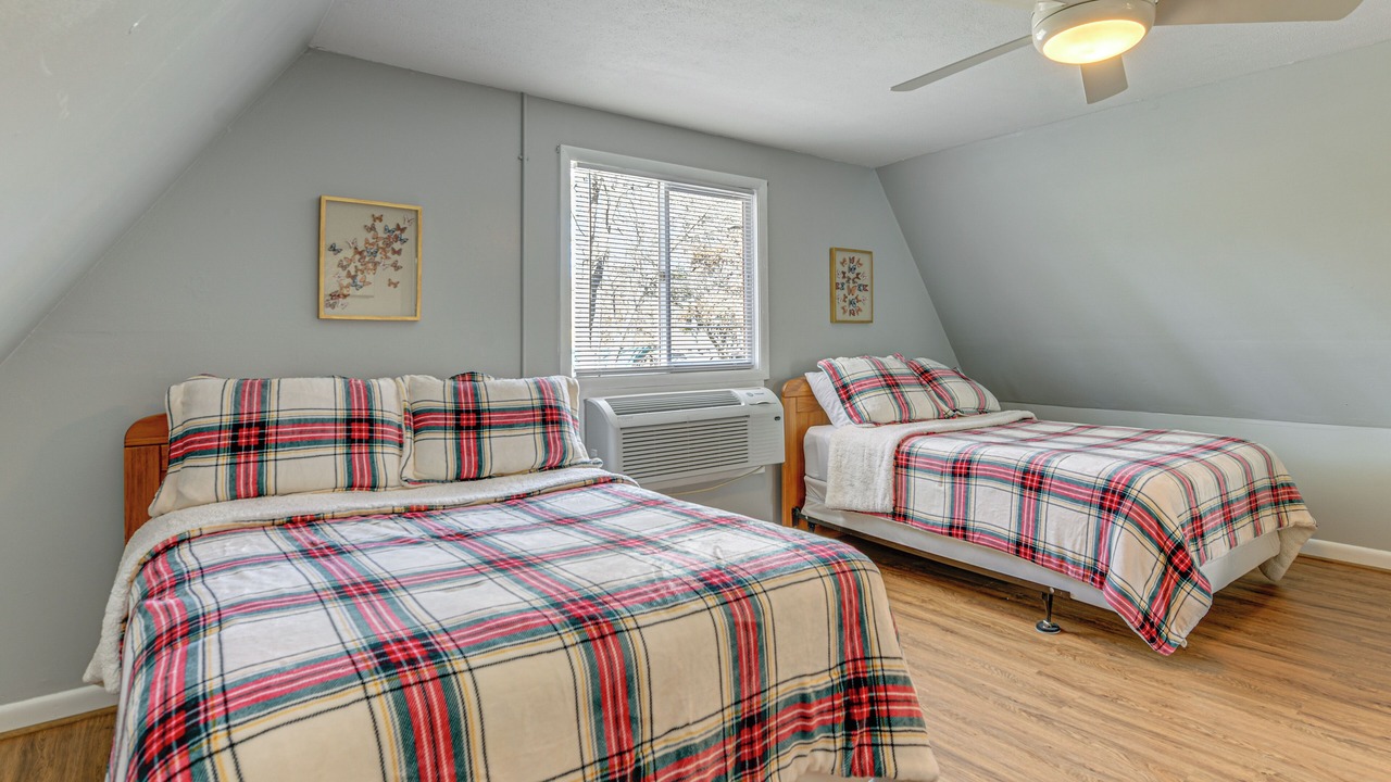 Photo of Bedroom in Waynesville