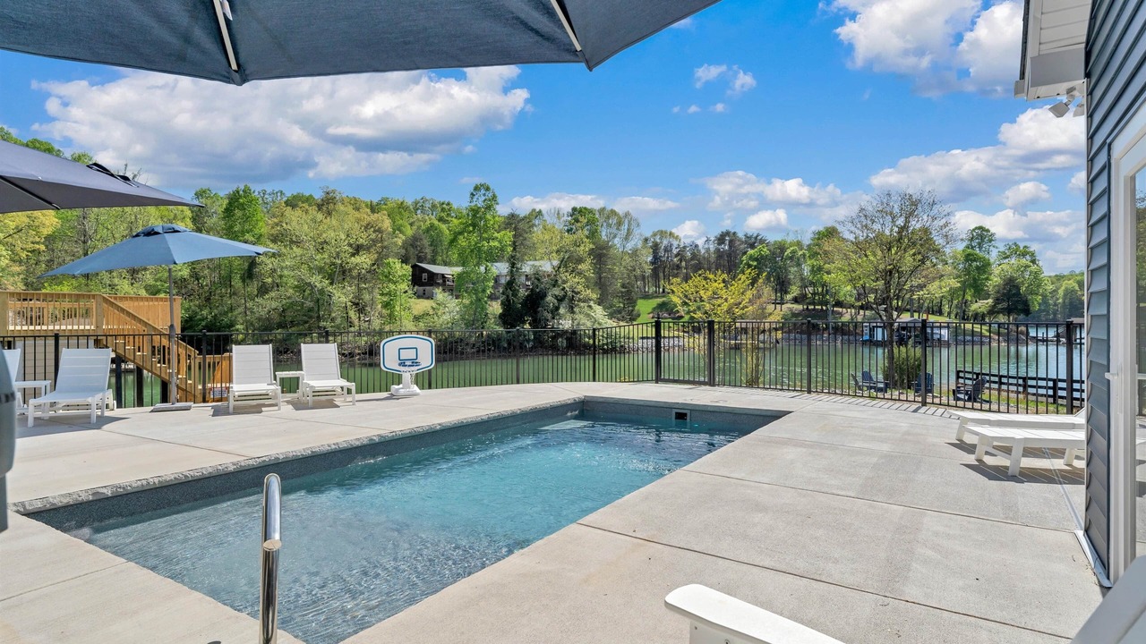 Photo of Outdoor in Moneta