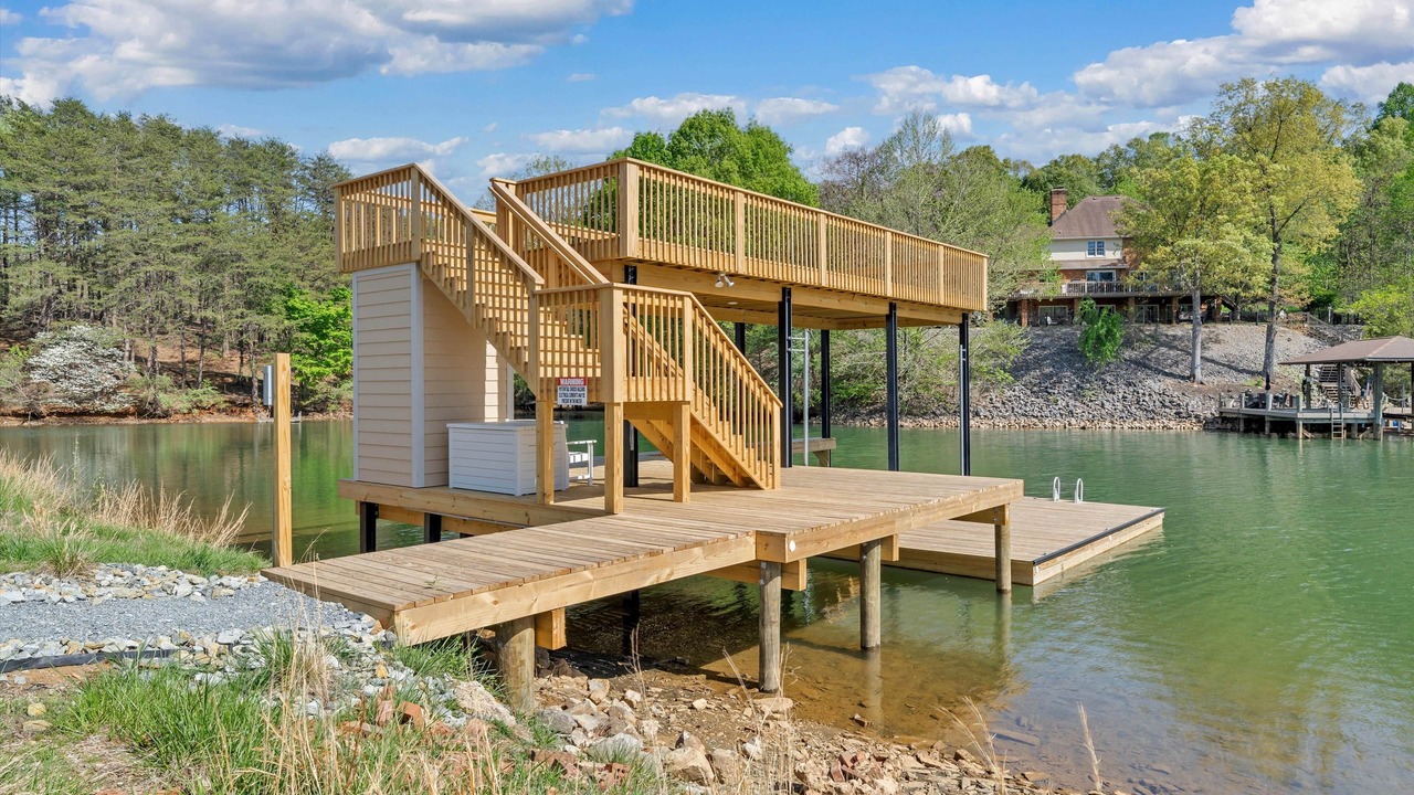 Photo of Outdoor in Moneta