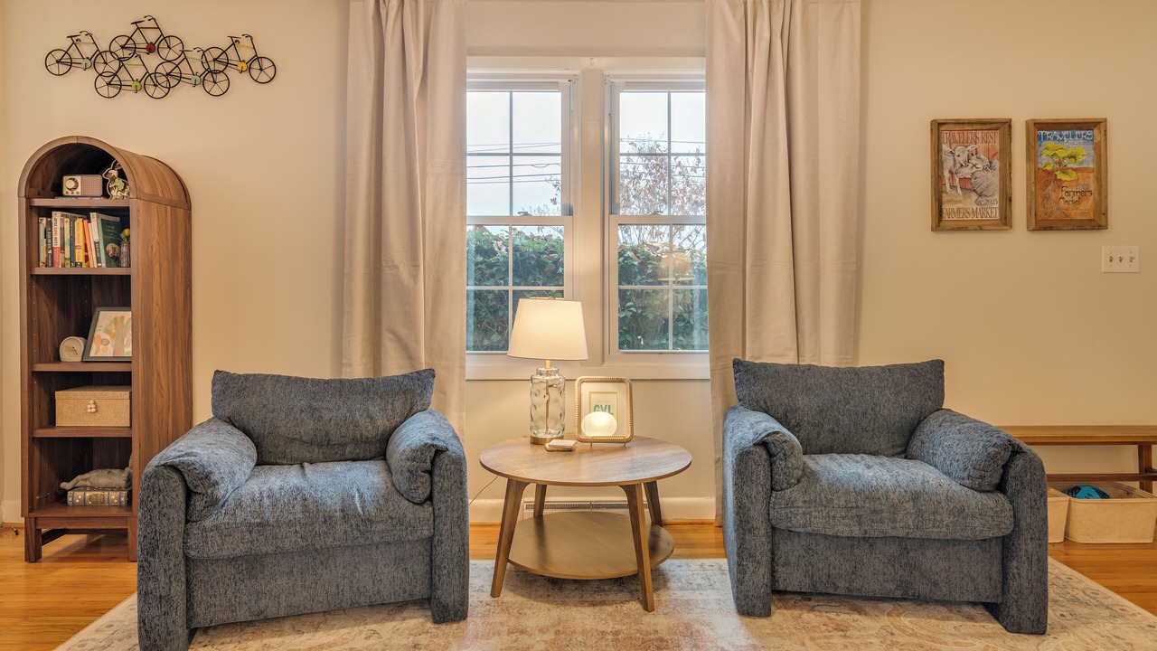 Photo of Livingroom in Travelers Rest