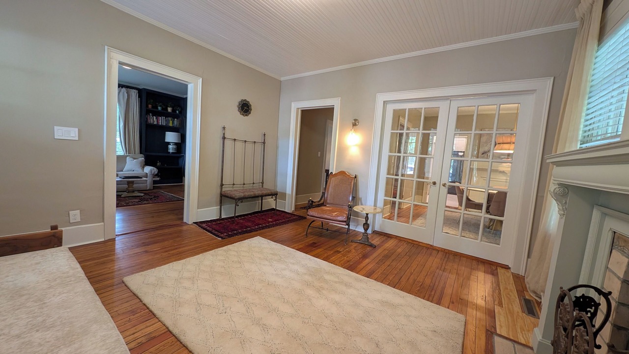 Photo of Bedroom in Abbeville