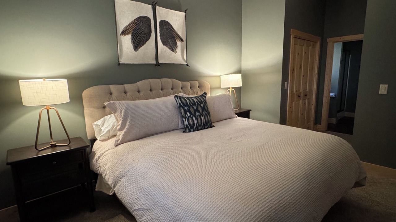 Photo of Bedroom in Waynesville
