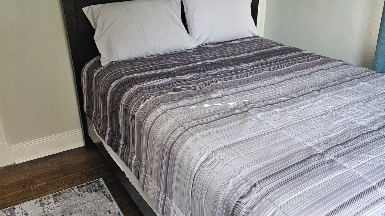 Photo of Bedroom in Mosby