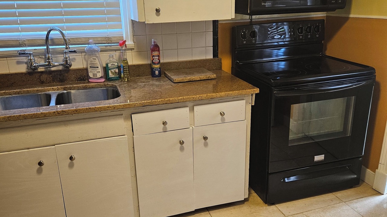 Photo of Kitchen in Mosby