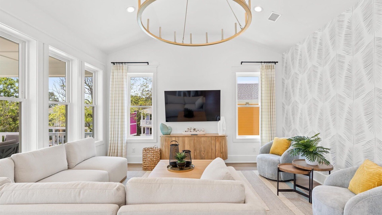 Photo of Livingroom in Long Beach