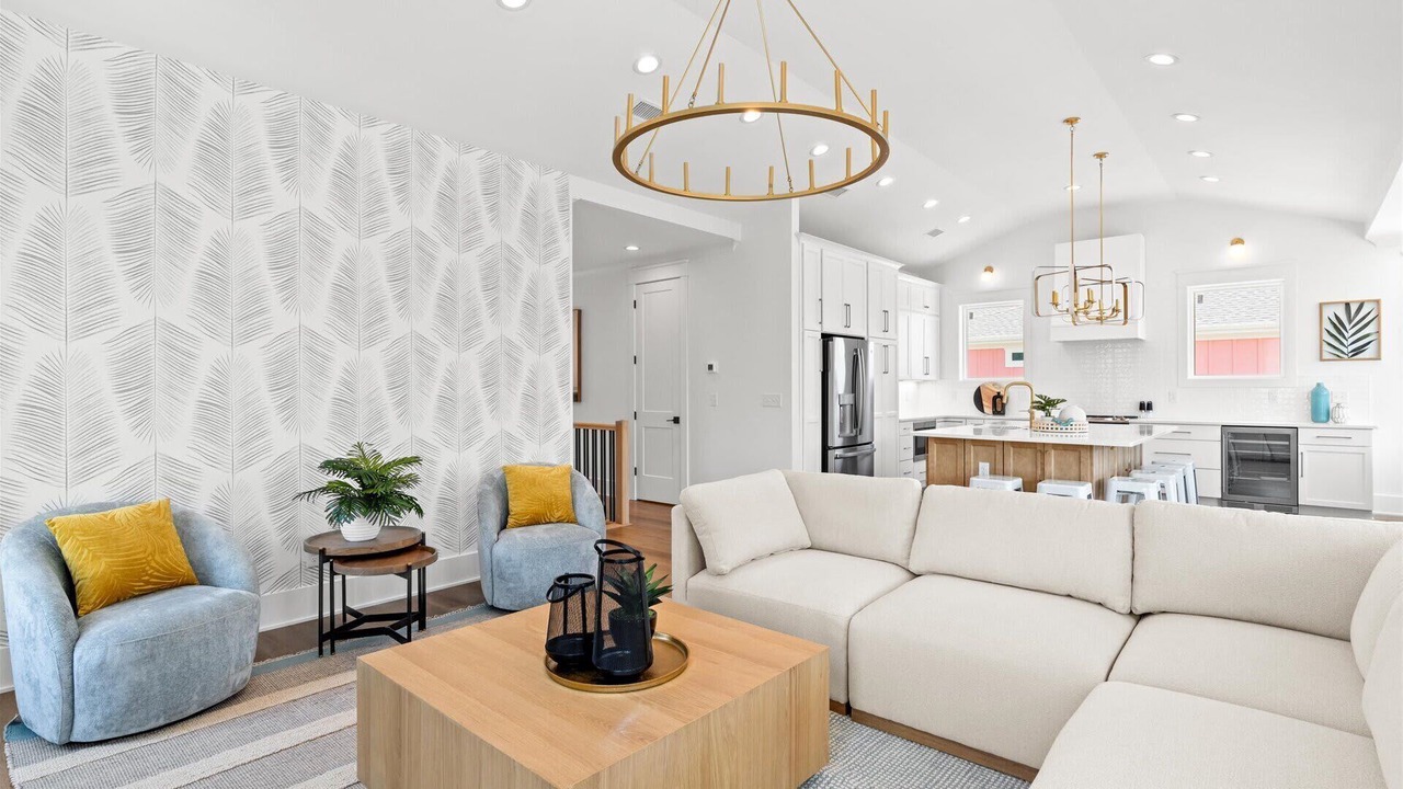 Photo of Livingroom in Long Beach