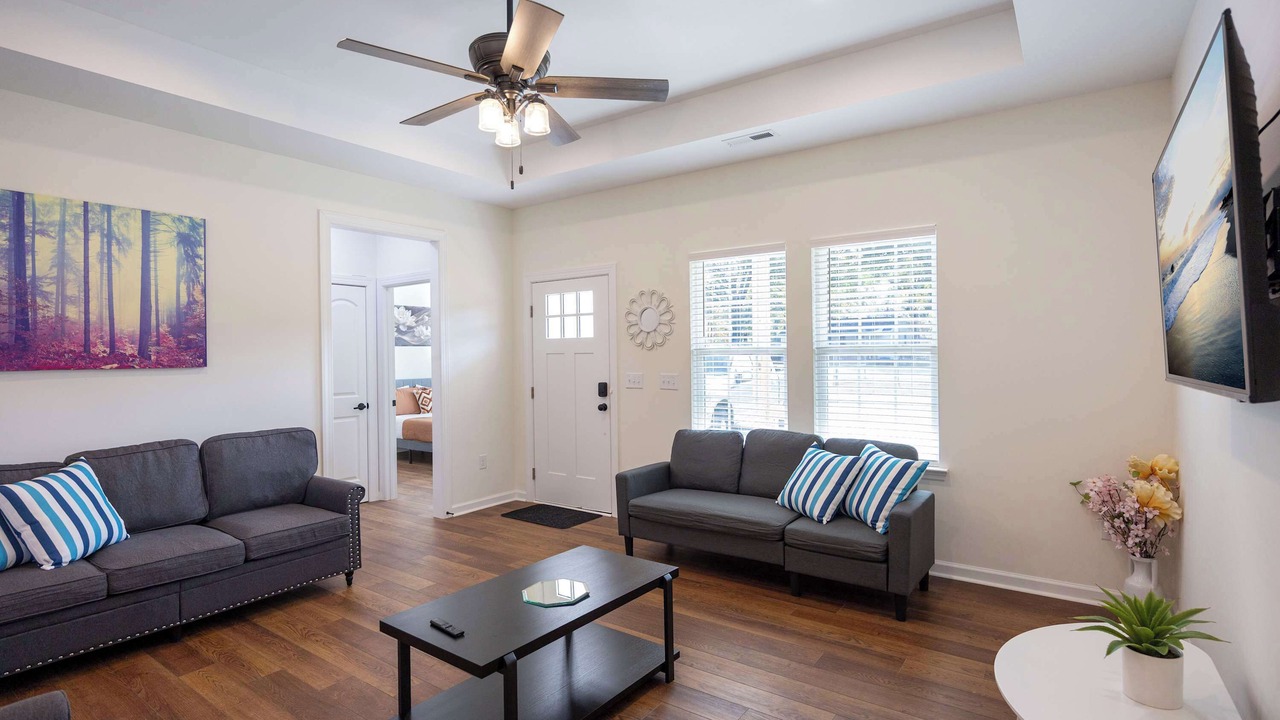 Photo of Livingroom in Burlington