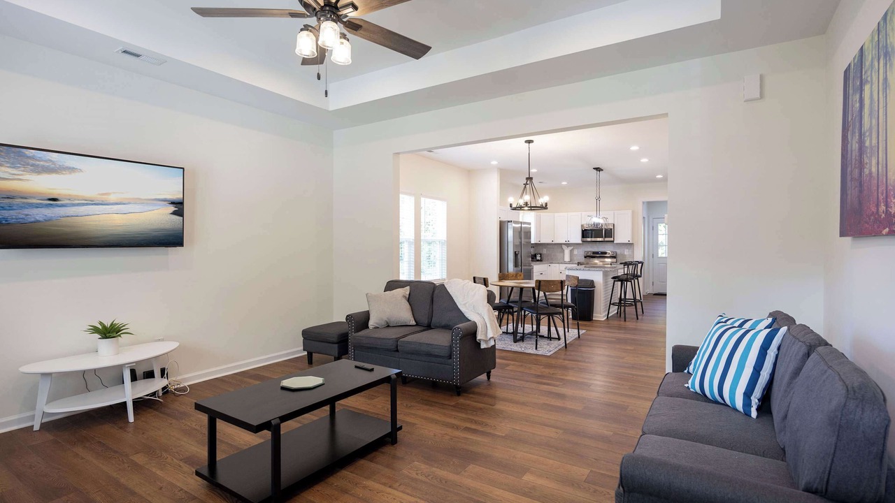 Photo of Livingroom in Burlington