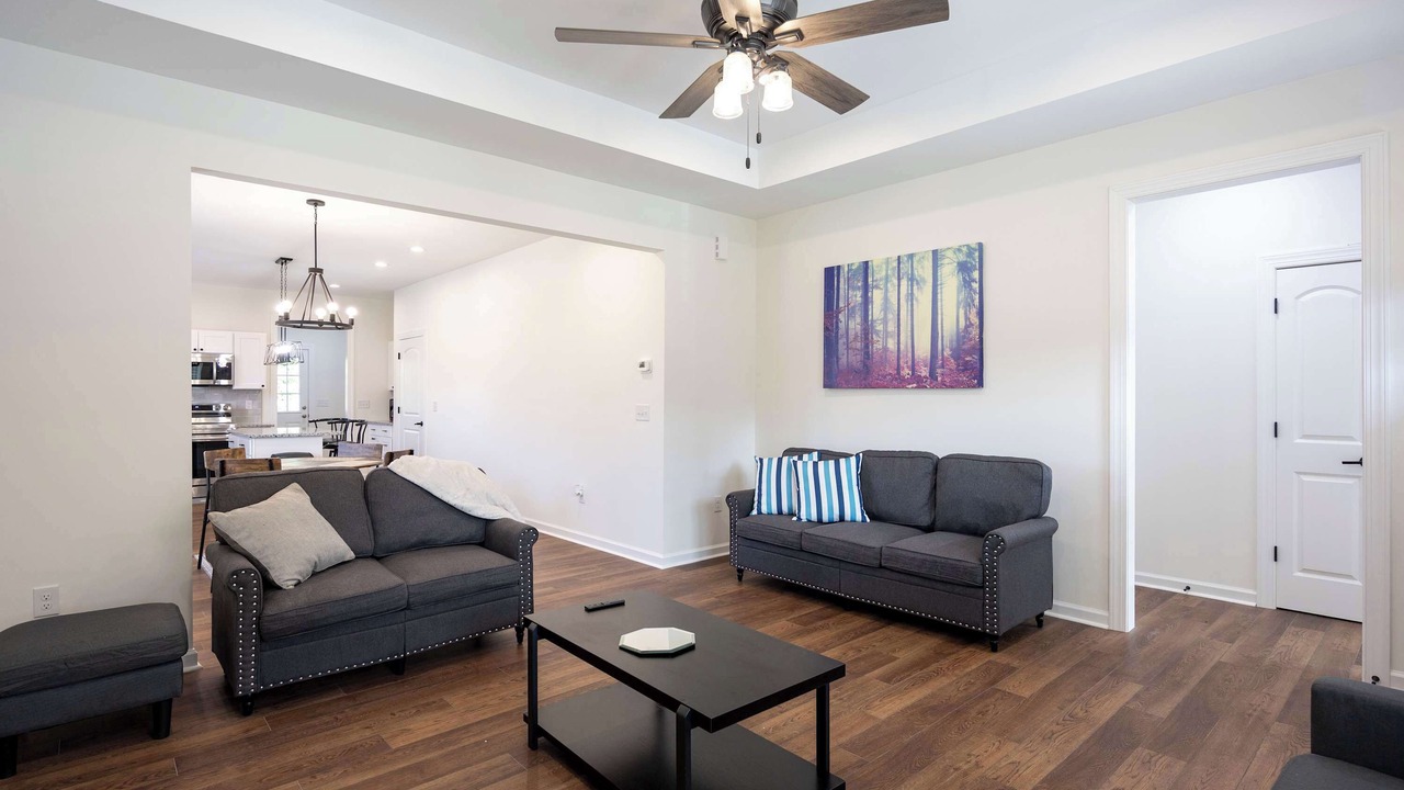 Photo of Livingroom in Burlington