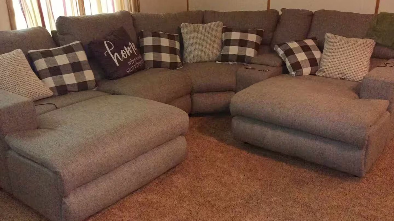 Photo of Livingroom in Kuttawa
