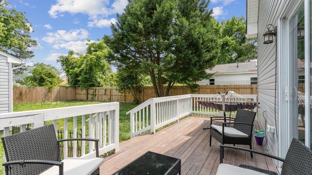 Photo of Patio Balcony in Buckroe Beach