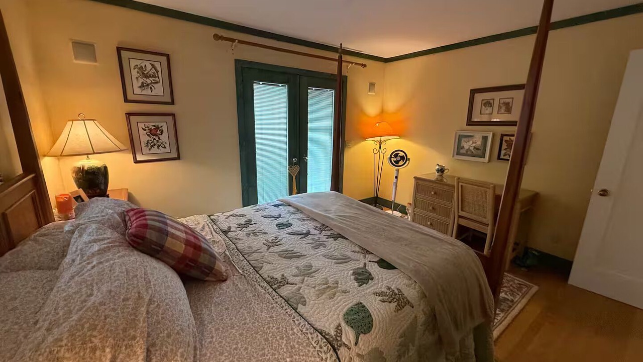 Photo of Bedroom in Saluda