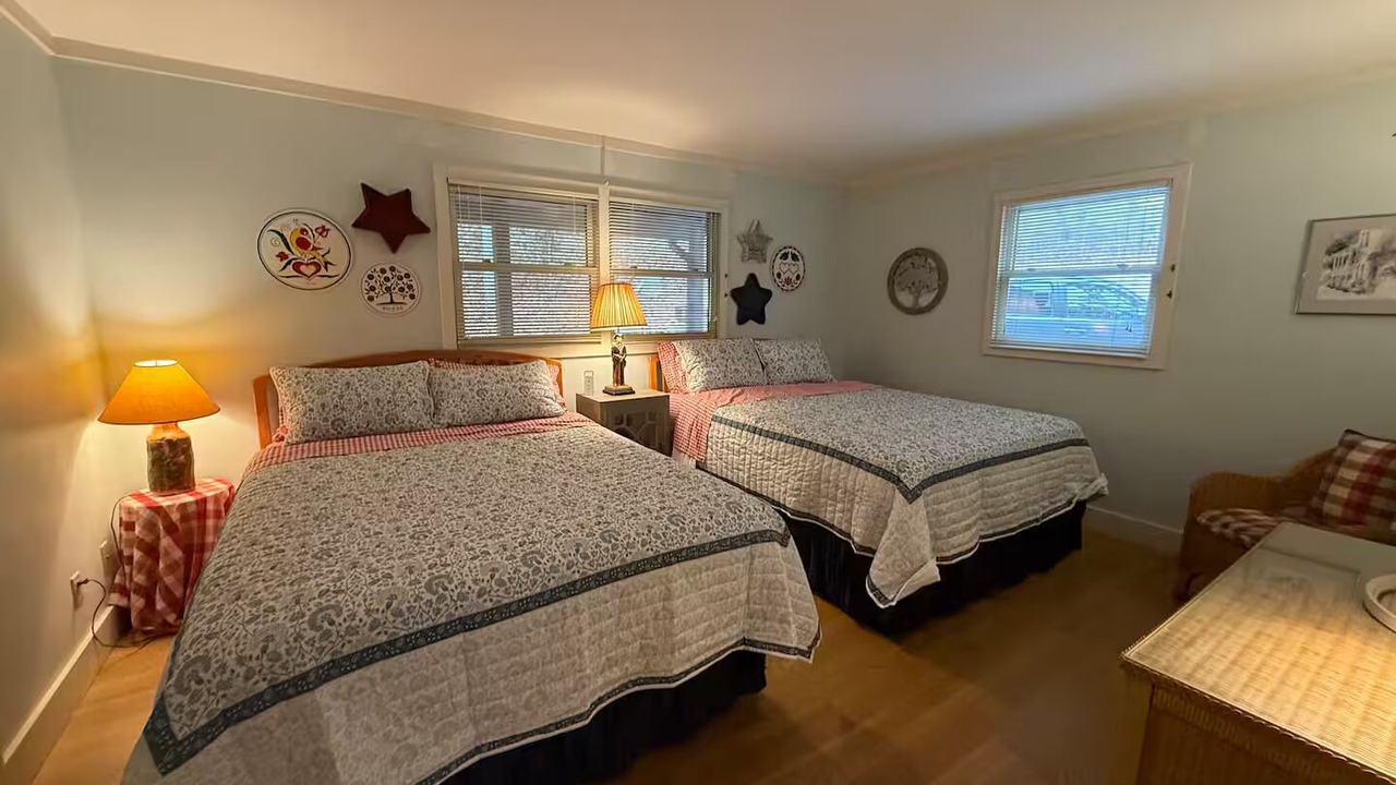 Photo of Bedroom in Saluda