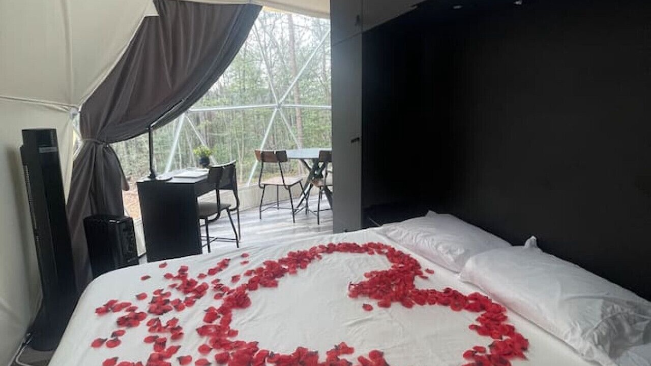 Photo of Bedroom in Traphill