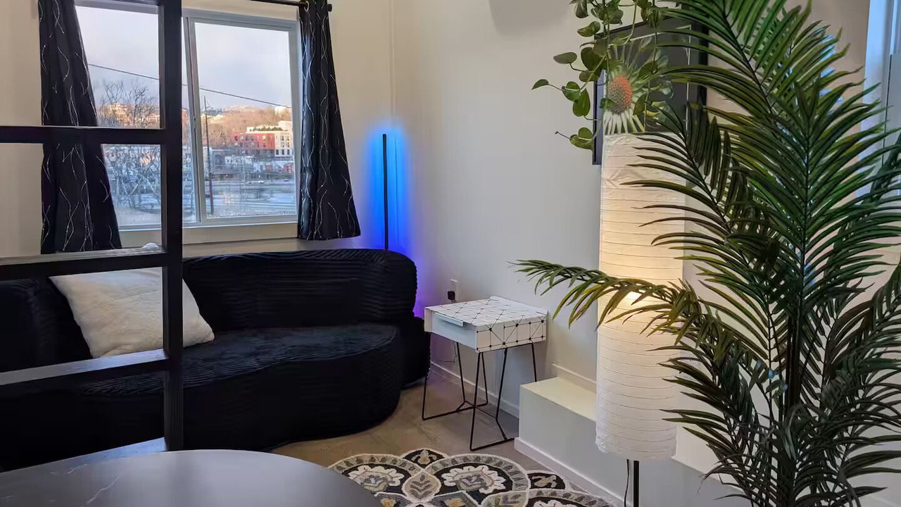 Photo of Livingroom in Asheville