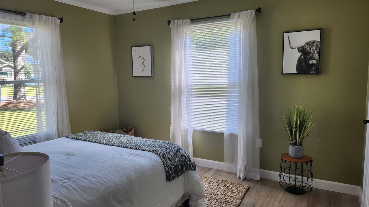 Photo of Bedroom in Snug Harbor
