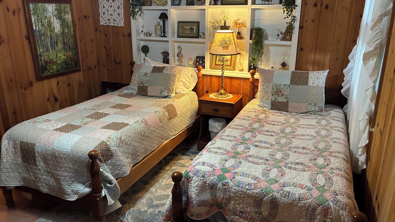 Photo of Bedroom in Balsam