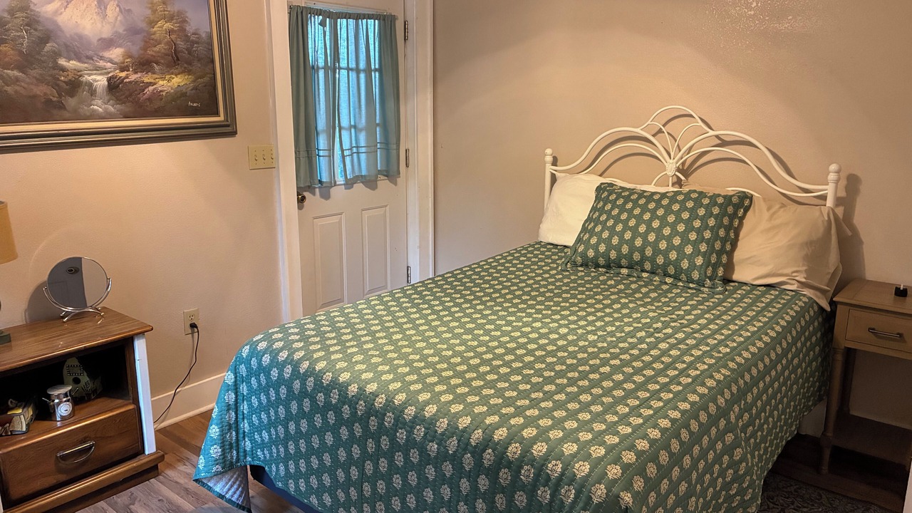 Photo of Bedroom in Balsam