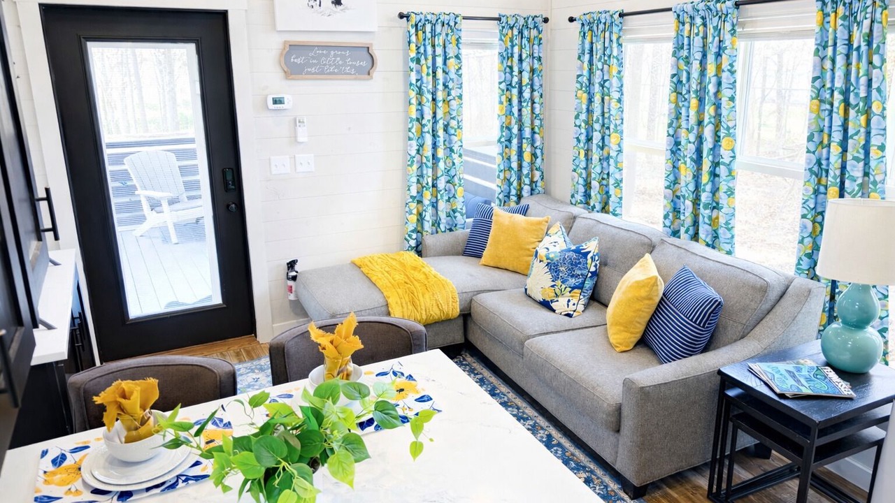 Photo of Livingroom in Monteagle