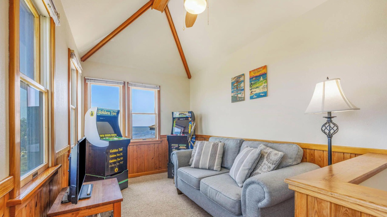 Photo of Bedroom in Waves