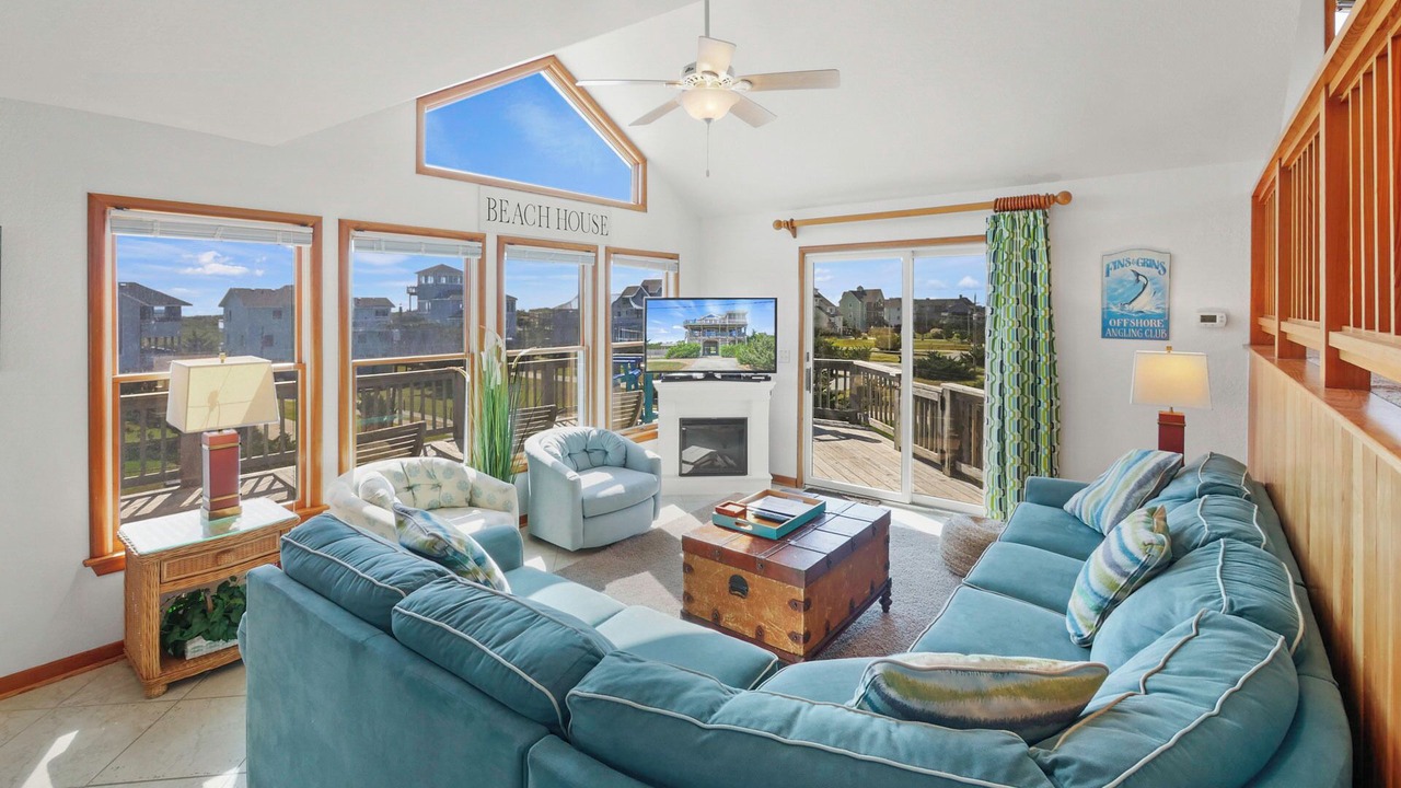 Photo of Livingroom in Waves