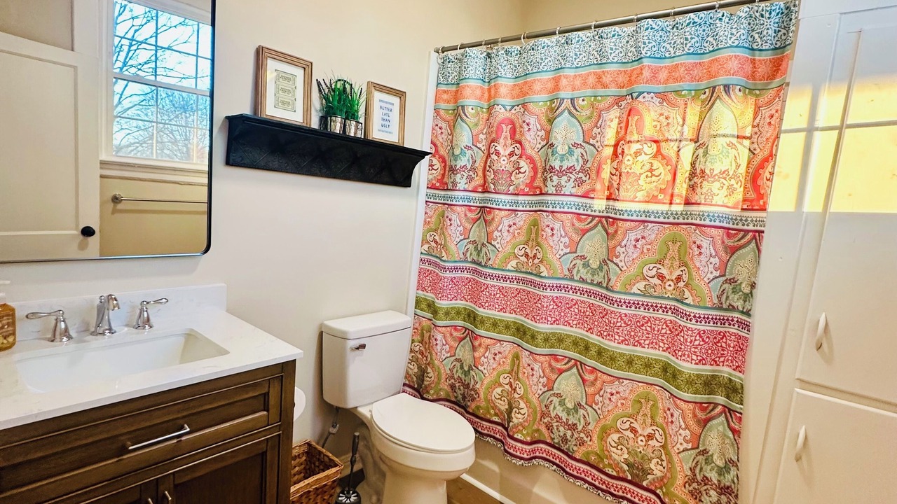Photo of Bathroom in Eden