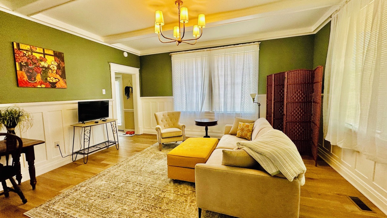 Photo of Bedroom in Eden
