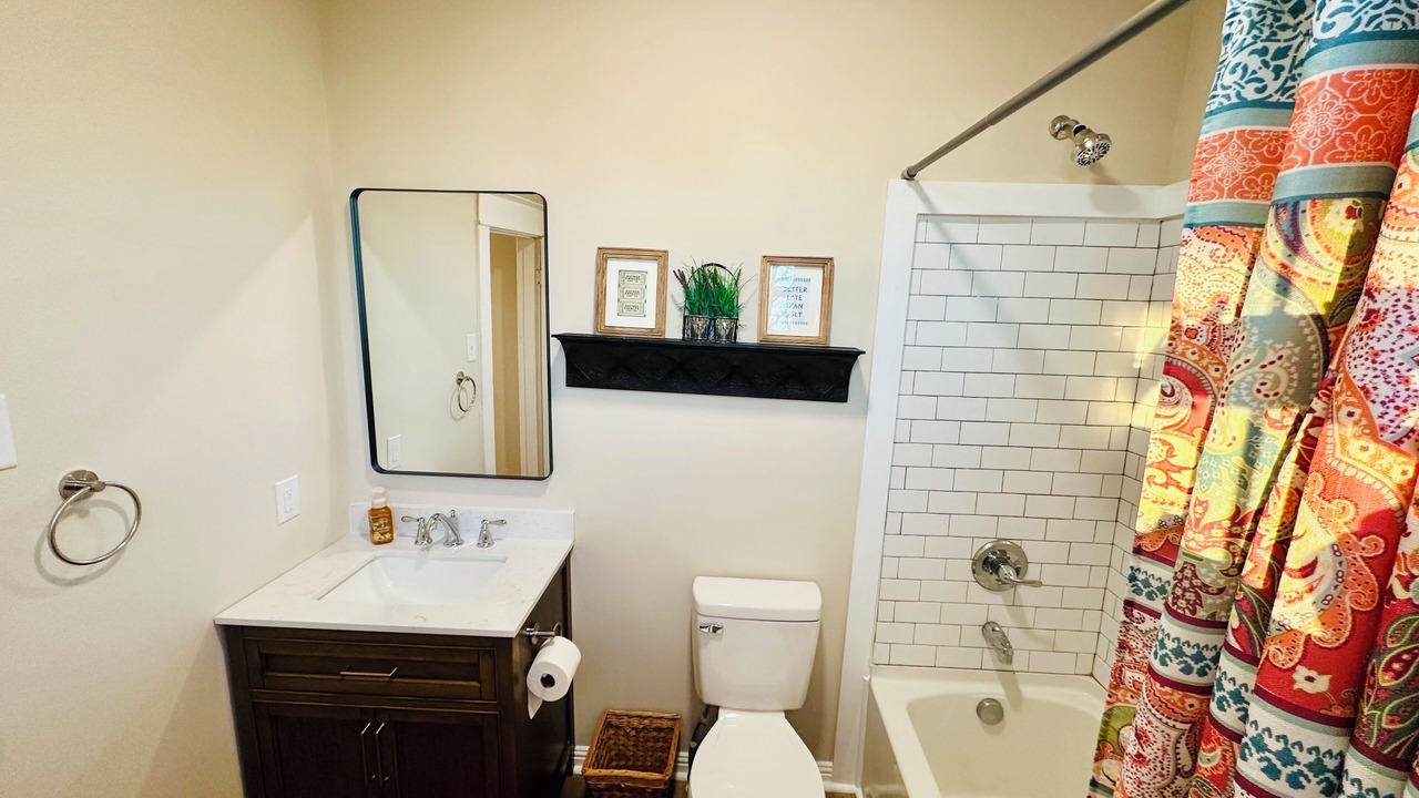 Photo of Bathroom in Eden