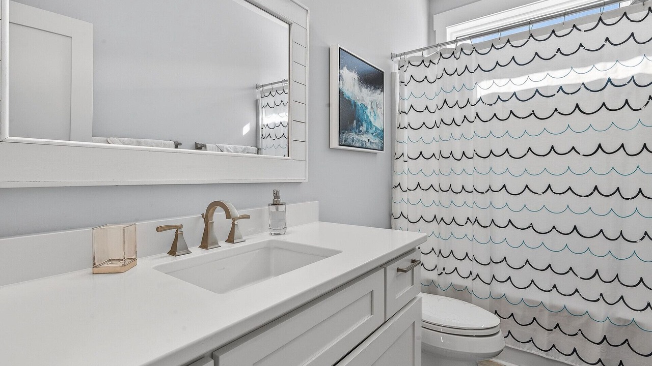 Photo of Bathroom in North Carolina Coast